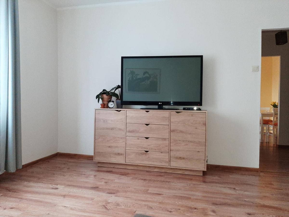 Mieszkanie Na Krotkiej Apartment Stronie Slaskie Luaran gambar