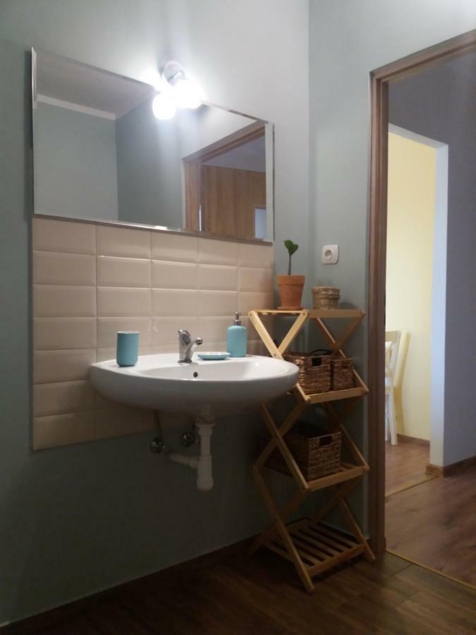 Mieszkanie Na Krotkiej Apartment Stronie Slaskie Luaran gambar